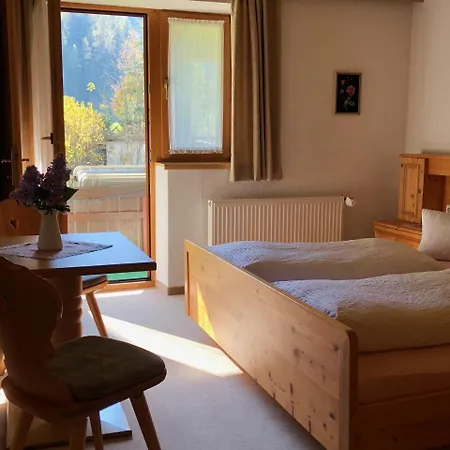 Haus Waldeck Apartment *